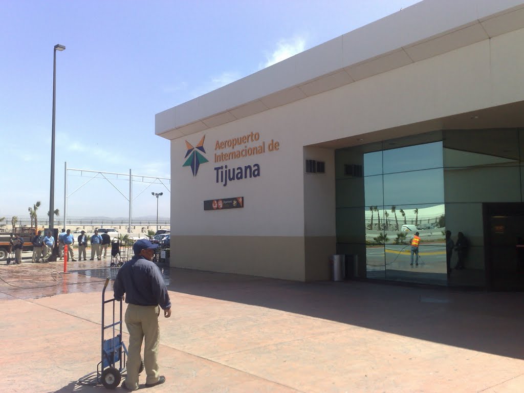 Aeropuerto Internacional De Tijuana (TIJ) - Aeropuertos.Net